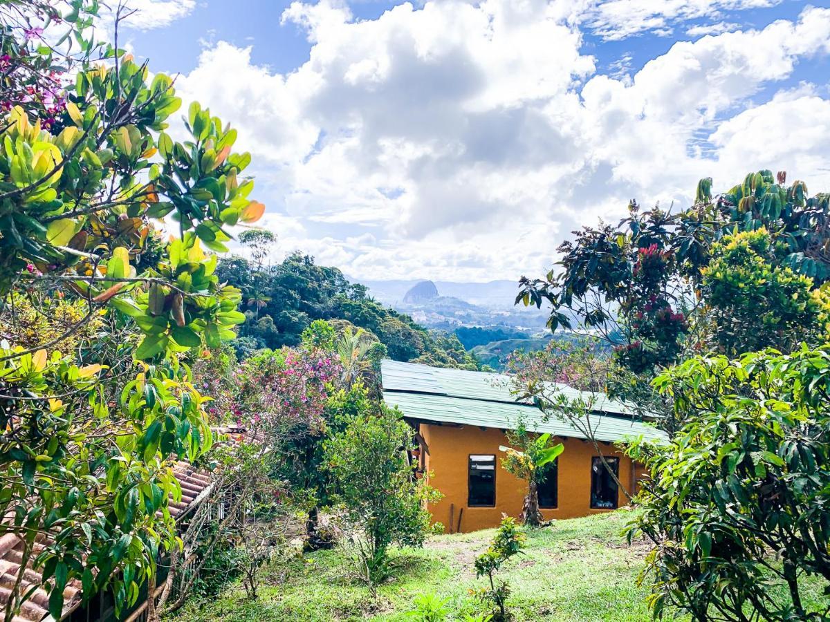 La Casa De Loto Retreat Guatape Luaran gambar