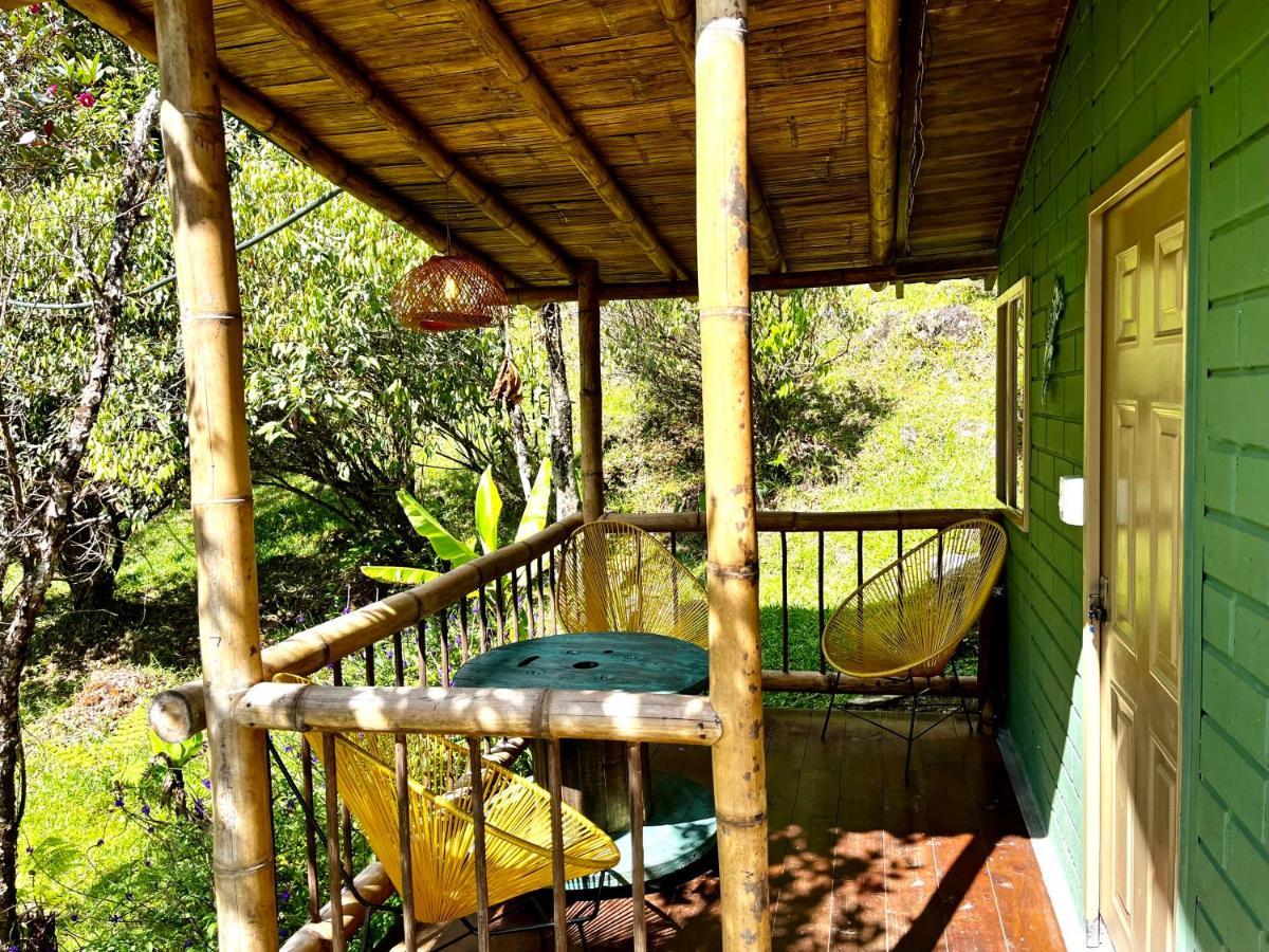 La Casa De Loto Retreat Guatape Luaran gambar