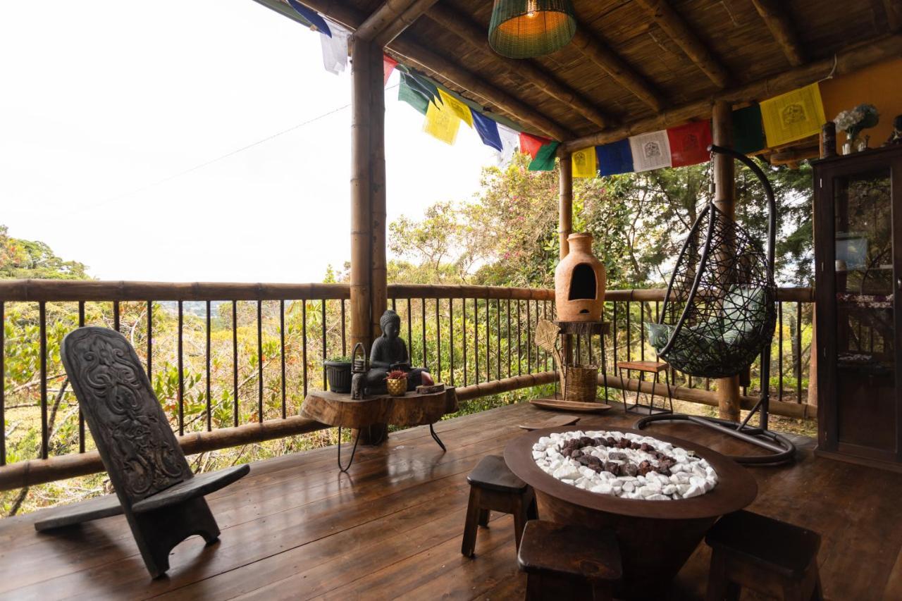 La Casa De Loto Retreat Guatape Luaran gambar